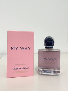 (Category: ) located in . Submitted by lilyperfume (Listing ID 1458097438, Image 1). Description: .