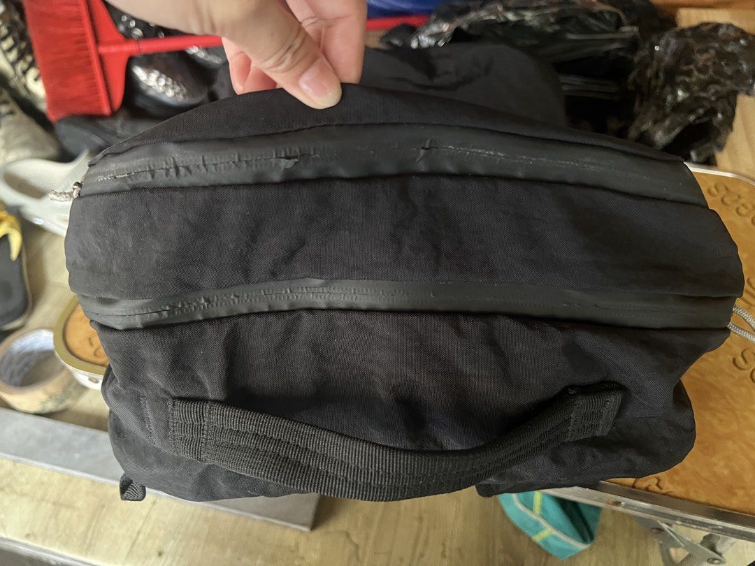 Porseyl bellroy lite (Category: Backpacks) located in Manila. Submitted by babesdohaylo (Listing ID 1458149429, Image 2). Description: Porseyl bellroy lite Available For Layaway 21”height 14”width P 2,999 Used Good Location: Bambang Market Tondo Manila Stall # 8 For more items visit the following FB Page: The Boot Shop Ph Dr. Martens Ph Sell/Swap Carousel App edsantos27 / babesdohaylo Disclaimer: We’re not connected or affiliated with the mention