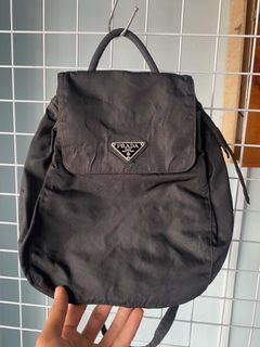 (Category: ) located in . Submitted by authentic_bag96 (Listing ID 1458266452, Image 1). Description: .