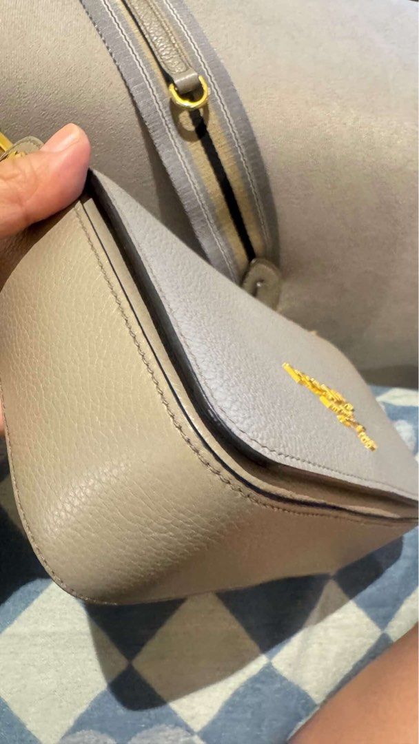 Prada Pattina Bag Vitello Phenix Argilla D (Category: Luxury Bags & Wallets) located in Marikina City. Submitted by fashionart (Listing ID 1458214178, Image 3). Description: Prada flap bag with strap almost brand new condition 2025 comes with cards bought in la roca store barcelona Spain feb 2025.