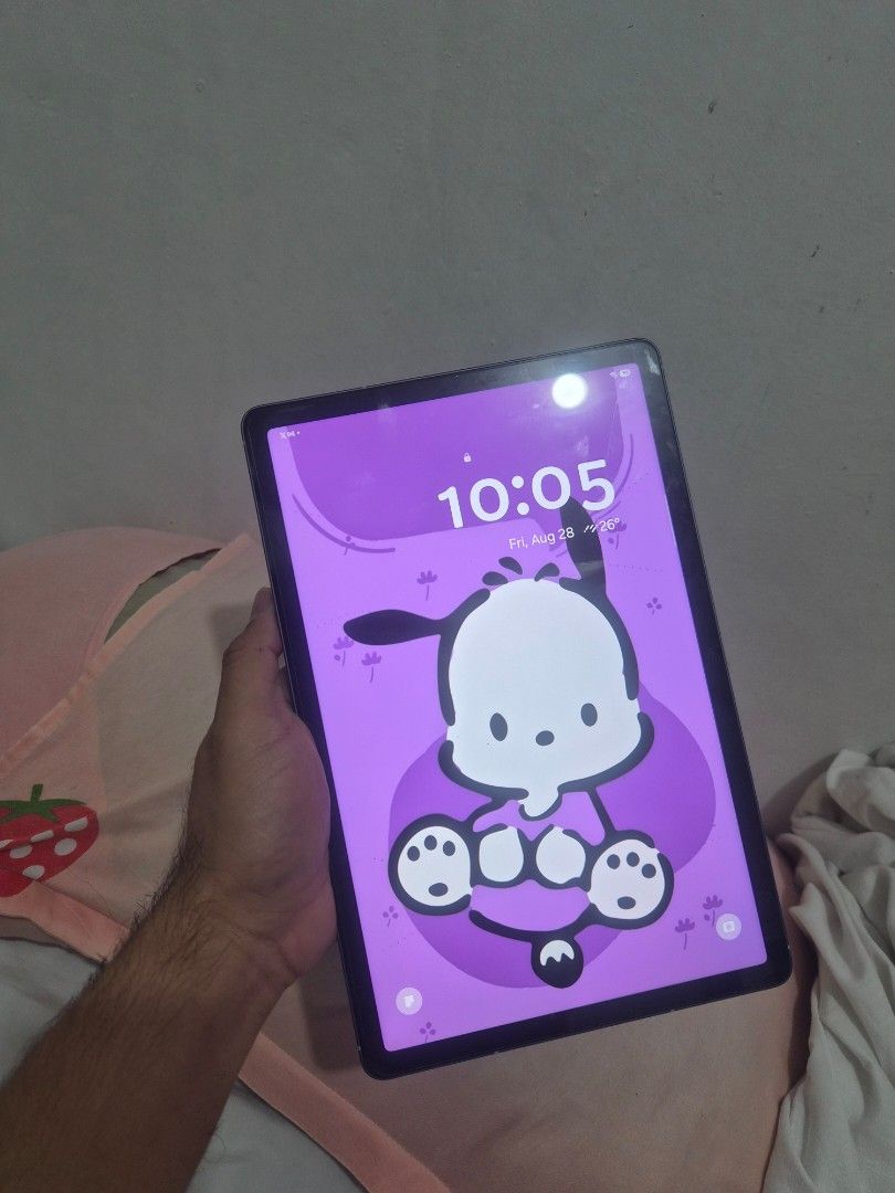 Preloved Samsung Galaxy Tab S10 FE (Category: Android) located in Quezon City. Submitted by boredwithstuff (Listing ID 1458232835, Image 1). Description: - Samsung Galaxy Tab S10 FE - With Original Box - RFS: Upgrade to Fold 8 .