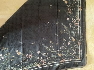 (Category: ) located in . Submitted by thriftingisneed._ (Listing ID 1458193118, Image 1). Description: .