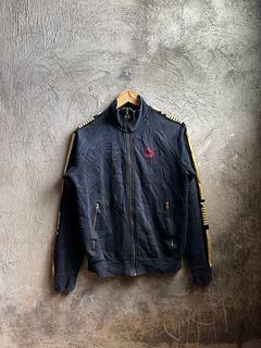 (Category: ) located in . Submitted by rewornthriftph (Listing ID 1458162366, Image 1). Description: .