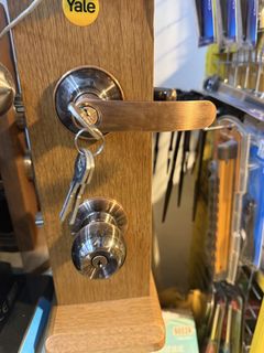 (Category: ) located in . Submitted by quickcarpentry314 (Listing ID 1458125043, Image 1). Description: .