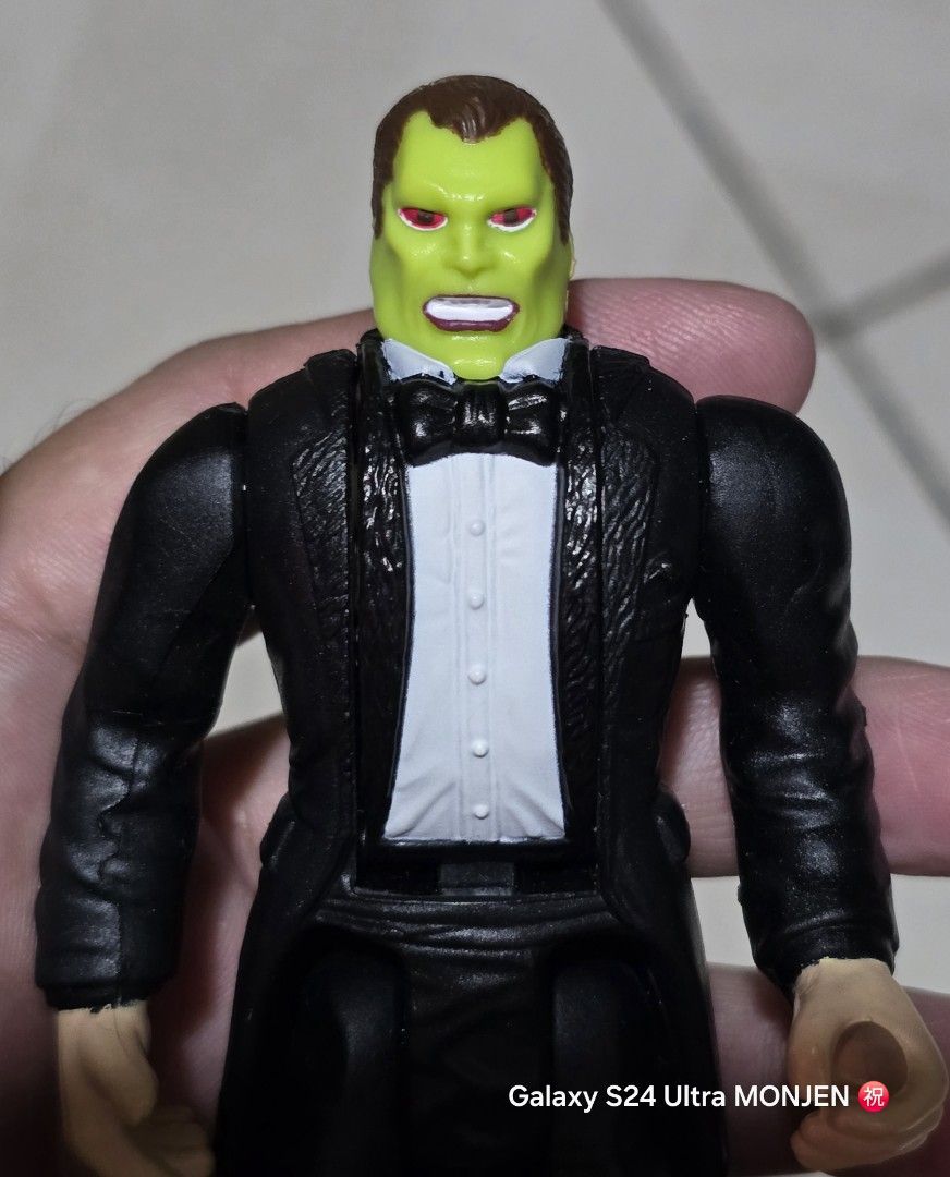 Rare Vintage The MASK 🟢🎬 (Category: Action & Battle Toys) located in Pasay City. Submitted by monjentoysandcollectibles (Listing ID 1458098760, Image 1). Description: Rare Vintage Dorian Tyrell action figure From the 1994 hit movie The MASK 🟢🎬 Stands 5'.5" tall from kenner hasbro '94 Price: 2850 | Good Condition | GCash 💵 Location: PASAY | Pikup Ship Lalamoves Grabs LBC 🔴.