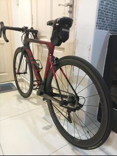 (Category: ) located in . Submitted by prelovedsport888 (Listing ID 1458156181, Image 1). Description: .