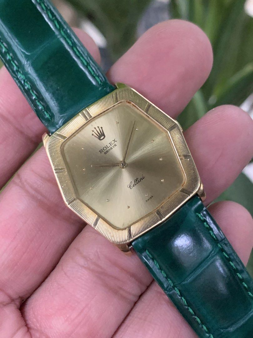 Rolex Cellini (Category: Luxury Watches) located in Manila. Submitted by mpkronos_official (Listing ID 1458168977, Image 1). Description: Rare Cellini ref.4170 18k Solid Yellow Gold Manual Wind Unit only 275,000 only.