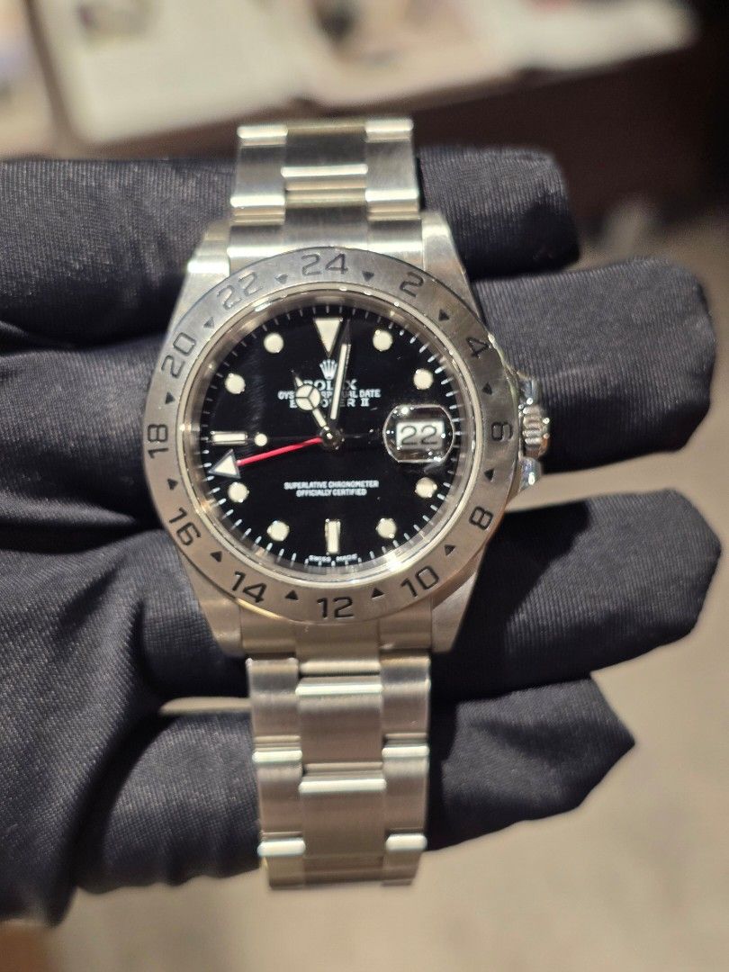 Rolex Explorer II Black Dial (Category: Luxury Watches) located in Manila. Submitted by szecarl10168890 (Listing ID 1458296712, Image 1). Description: - Rolex Explorer II with classic black dial. - Durable stainless steel Oyster bracelet. - Watch and Box Only.