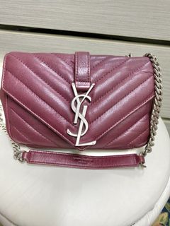 (Category: ) located in . Submitted by nialovedbags (Listing ID 1458116282, Image 1). Description: .
