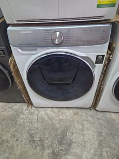 (Category: ) located in . Submitted by vincent2ndhand (Listing ID 1458150612, Image 1). Description: .