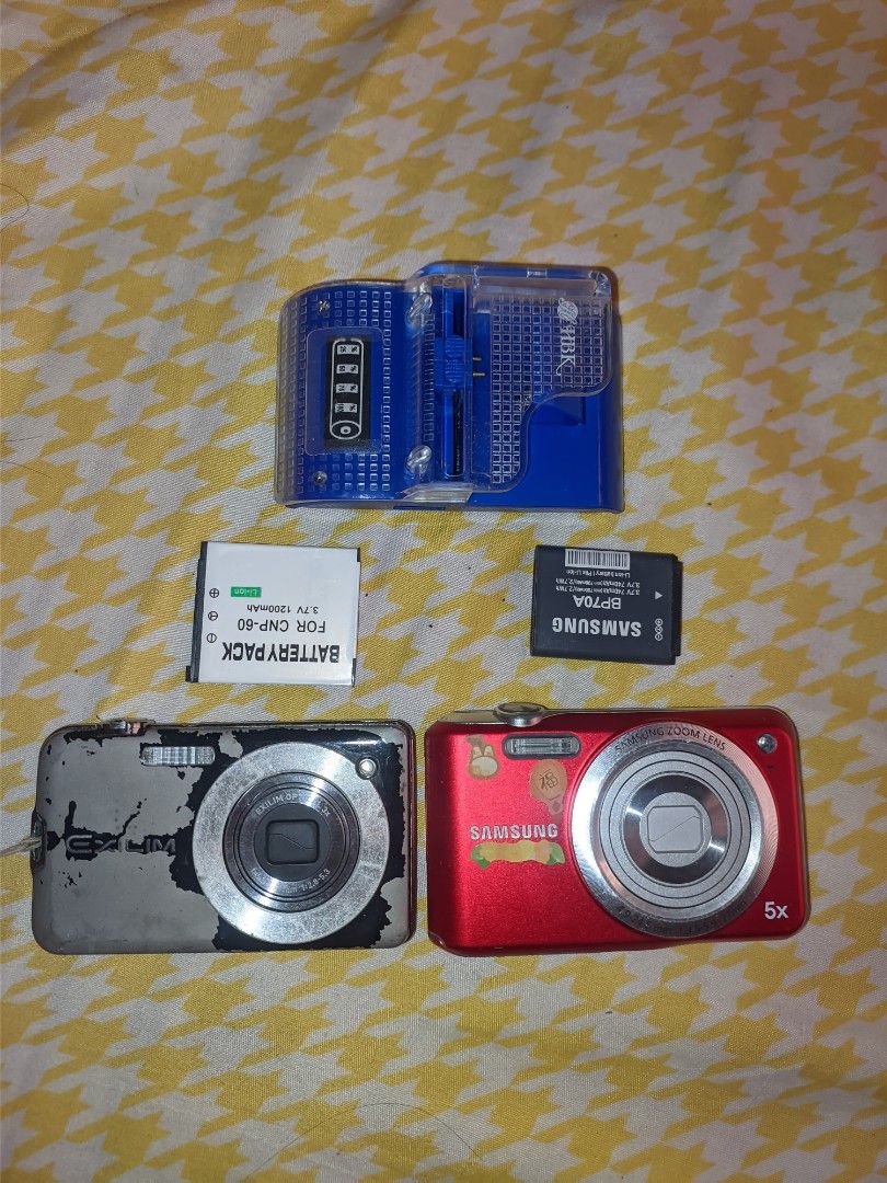 Samsung ES80 & Casio EX S12 (Category: Cameras) located in Cabanatuan. Submitted by fiercebird_d99e2b (Listing ID 1458167737, Image 1). Description: [NOT FOR PICKY BUYERS] I bought this untested for 1,700 total, but it has some issues. I can't get it fixed right now because I don't have the budget. Samsung ES80 Sensor: 12.2 MP 1/2.3" CCD sensor Lens: 5x optical zoom (4.1–24.5mm, 27–135mm 35mm equivalent), f/3.5–5.9 Display: 2.4-inch color LCD scr