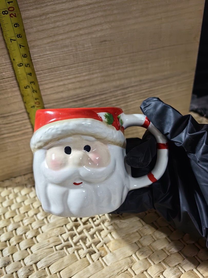 Santa claus mug (Category: Coffee & Tea Tableware) located in Calamba. Submitted by princesspauliney. (Listing ID 1458239580, Image 1). Description: Santa claus mug Mine now pay now Calamba laguna Shoppee check out Jnt direct.