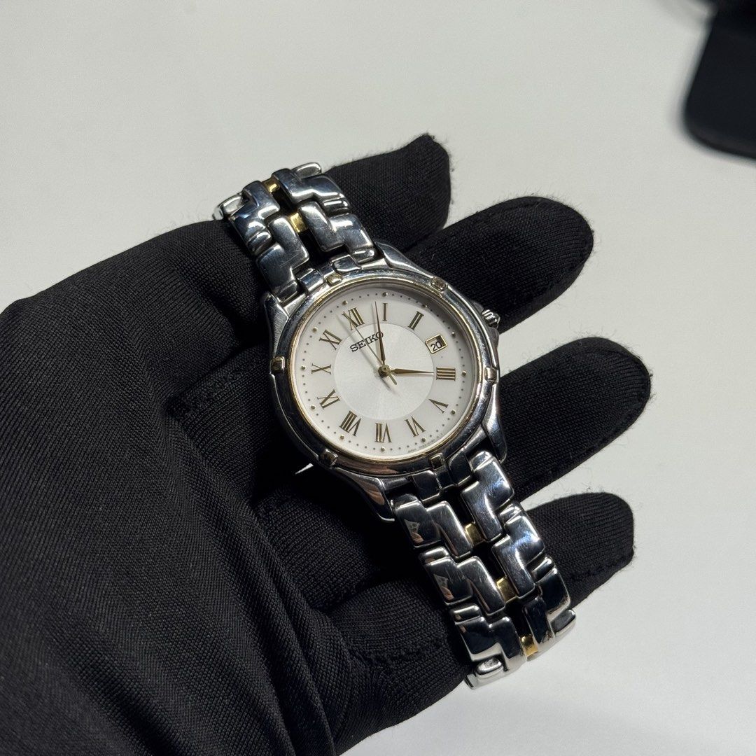 Seiko Roman dial Two toned (Category: Luxury Watches) located in Quezon City. Submitted by kenhernando915 (Listing ID 1458153364, Image 2). Description: Seiko BMBY September 1990 Cal. 7N32 Quartz P7,495 Inclusions * 6 months warranty * Leather box / Travel case Meetups & Shipping * Anywhere in metro manila * Shipping available via Grab Express, LBC & DHL .