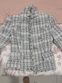 (Category: ) located in . Submitted by lovelovecloth (Listing ID 1458248471, Image 1). Description: .