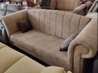 (Category: ) located in . Submitted by wongbrothersfurniture (Listing ID 1458175300, Image 1). Description: .