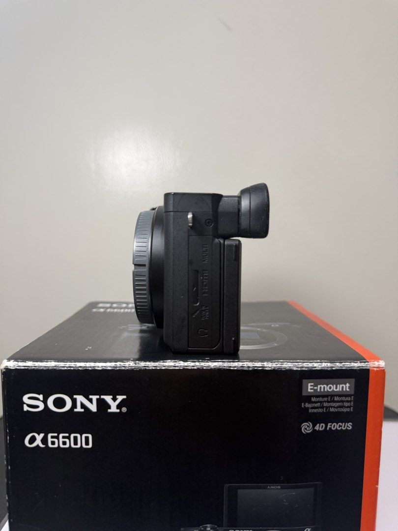 Sony a6600 (Body Only) (Category: Cameras) located in Manila. Submitted by shaz.sl (Listing ID 1458203788, Image 2). Description: Current shutter count around 12k Looks good as new. For personal use lang siya nagamit For meetup only Rfs: Switching to Full frame Inclusions everything in the box - Original charger - Original Battery.