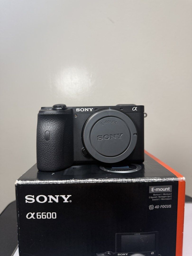 Sony a6600 (Body Only) (Category: Cameras) located in Manila. Submitted by shaz.sl (Listing ID 1458203788, Image 1). Description: Current shutter count around 12k Looks good as new. For personal use lang siya nagamit For meetup only Rfs: Switching to Full frame Inclusions everything in the box - Original charger - Original Battery.