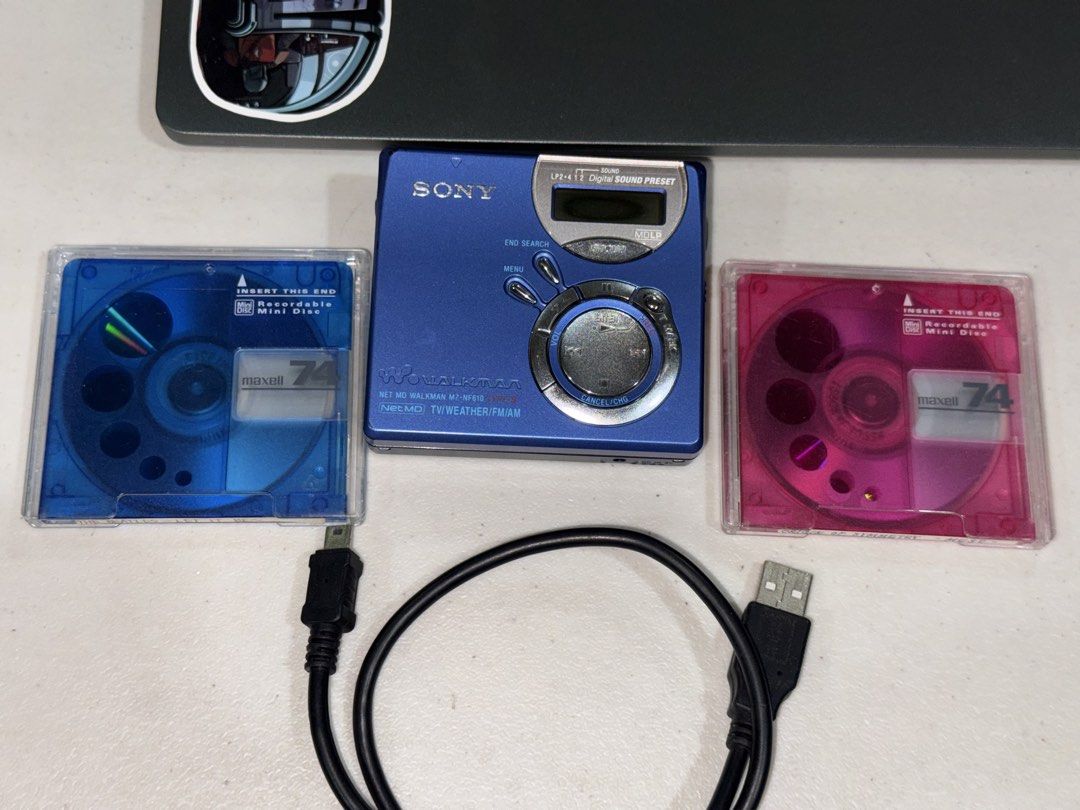 Sony Minidisc Recorder NetMD (Category: Portable Music Players) located in Makati City. Submitted by see5o5 (Listing ID 1458164572, Image 1). Description: Sony MZ-NF610 MiniDisc NetMD recorder Issue: headphone jack is broken, only one side works. The lcd has also darkened but is still readable. Despite the broken headphone jack this still makes a great recording setup because it is a Type S NetMD MiniDisc. NetMD allows direct uploading of songs f