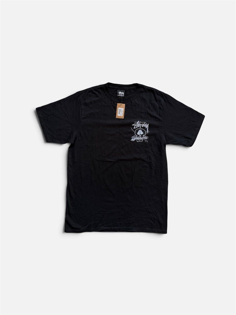 Stussy Fresh Foils Skull Tee (Category: Tshirts & Polo Shirts ) located in Davao. Submitted by curatedby.yabai (Listing ID 1458239546, Image 2). Description: 21W 28L color rate 9.8/10 BRANDNEWWW 🤩🤩🤩.