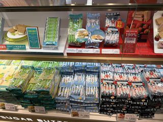 （分類：）位於 。 由 hkbseller 提交（商品編號 1458158550，圖片 1）。簡介： 。