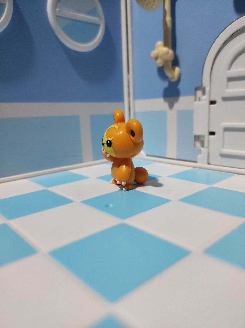 T-arts Pokemon Get Figure - Teddiursa (Category: Figurines & Statues) located in Taguig. Submitted by lilrootshop (Listing ID 1458266565, Image 2). Description: ***Crossposted*** Price: 250 AUTHENTIC Pass sa lowballers! First to pay basis. No COD. For item reservation, a down payment of 50% or 100 pesos (whichever is less) is required. Down payment is non-refundable. One month reservation only. Location: Taguig (near BGC) MOP: GCash / GoTyme / CI
