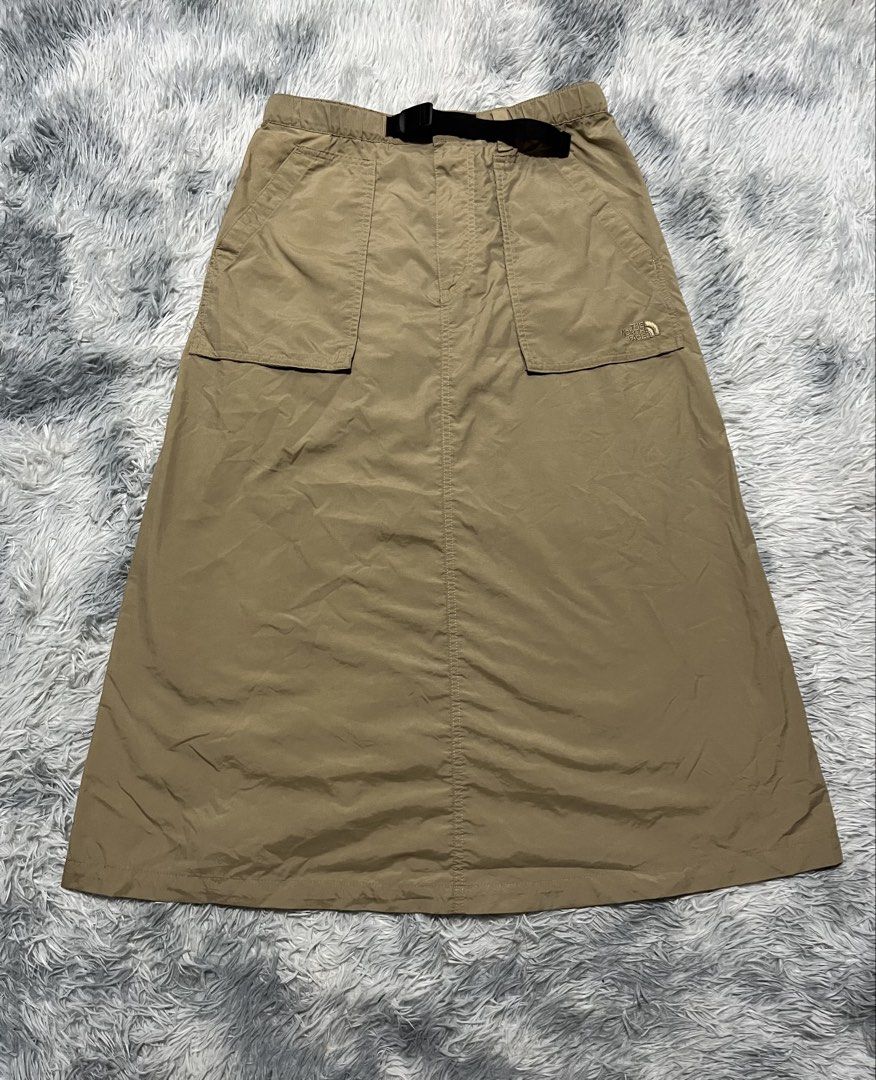 The North Face Compact Skirt (Category: Skirts) located in Sasmuan (Sexmoan). Submitted by winterclothes.ph (Listing ID 1458232395, Image 3). Description: The North Face Compact Skirt M on tag Waist 28.5-31 Length 32 Excellent Condition.
