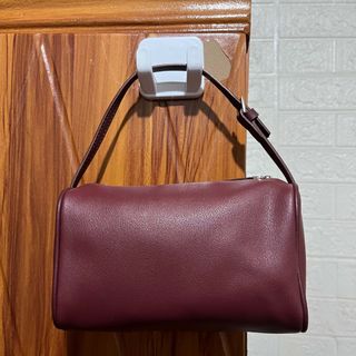 (Category: ) located in . Submitted by abj_thriftshop (Listing ID 1458195926, Image 1). Description: .