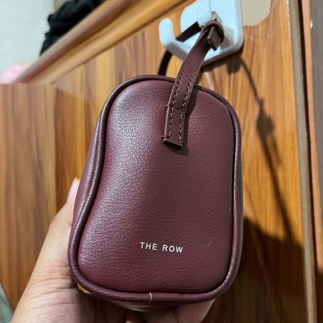 The Row Handbag (Category: Luxury Bags & Wallets) located in Carmen. Submitted by aquarius.00 (Listing ID 1458206919, Image 2). Description: excellent no issue.