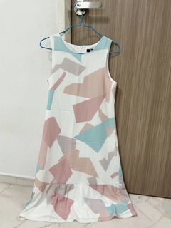 (Category: ) located in . Submitted by shircloset (Listing ID 1458112071, Image 1). Description: .