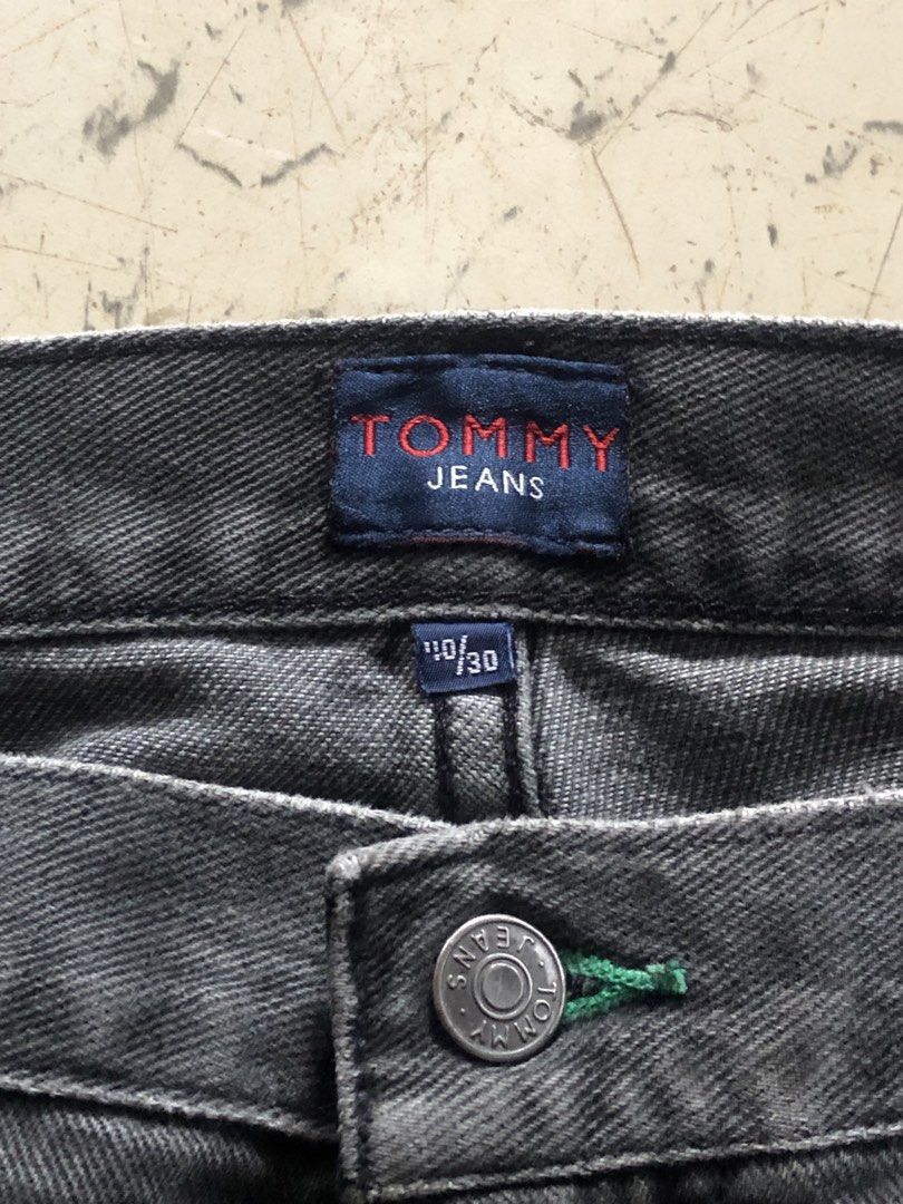 🏷️TOMMY HILFIGER (Category: Jeans) located in Cagayan de Oro. Submitted by jericc1 (Listing ID 1458160165, Image 3). Description: 🏷️TOMMY HILFIGER Mesurement: W-40 (on tag) L-43.5 T-16.5 H-10 Price: 1.999+sf Issue: Last picture NEED WASH🫧🛁.