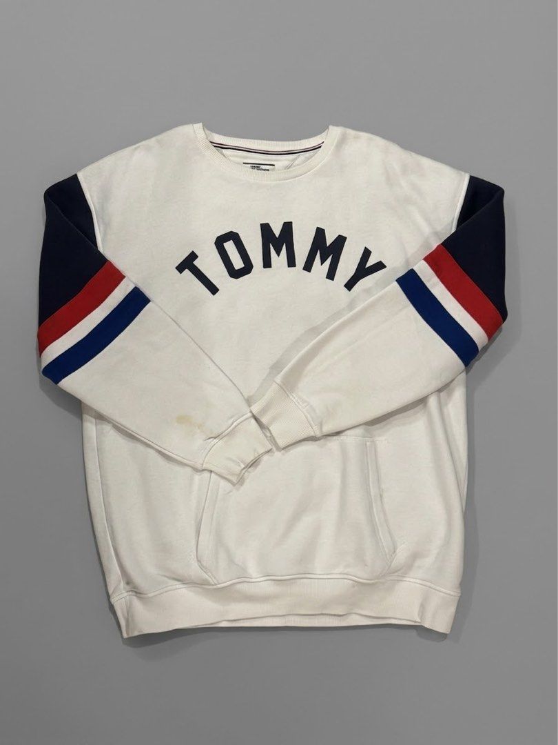 Tommy Hilfiger Sweater (Category: Coats, Jackets and Outerwear) located in Manila. Submitted by lessstuffstudio (Listing ID 1458161475, Image 1). Description: Tommy Hilfiger Sweater Size XL Condition 7/10 Some stains Negotiable for sure buyers It will be free if you bought two items or more.