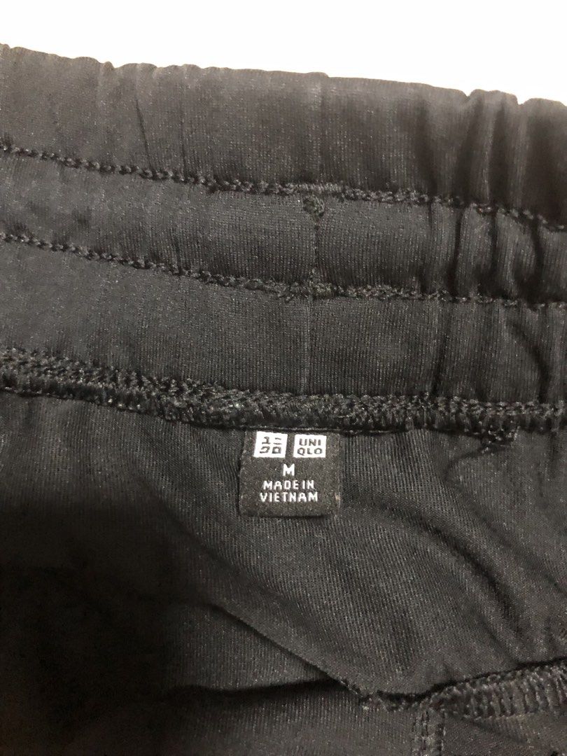 Uniqlo - Black Jogging Pants (Category: Joggers) located in General Trias. Submitted by previouslyadored147 (Listing ID 1458193171, Image 2). Description: - ORIGINAL UNIQLO - Size: Medium - Features: Elastic waistband with drawstring, cuffed ankles - Comfort: Perfect for everyday wear or exercises - no issues, no wear, no tear - RFS: Decluttering.