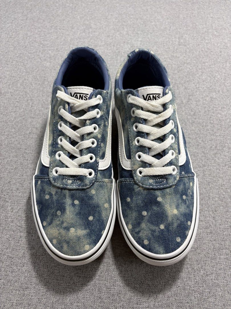 Vans Oldskool platform denim bleached (Category: Sneakers) located in Talisay. Submitted by bugzham (Listing ID 1458130159, Image 3). Description: Handpicked in US . 💯 original.