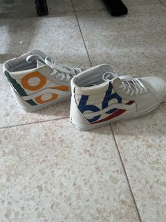 (Category: ) located in . Submitted by zhugeliang90 (Listing ID 1458143133, Image 1). Description: .
