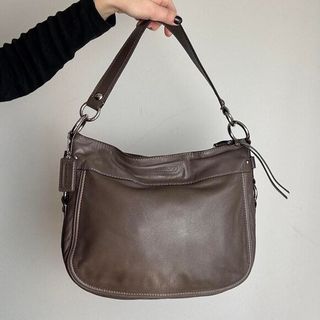 (Category: ) located in . Submitted by byjulietvintage (Listing ID 1458107204, Image 1). Description: .