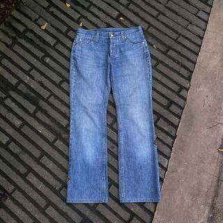 (Category: ) located in . Submitted by .dresshttps (Listing ID 1458173224, Image 1). Description: .