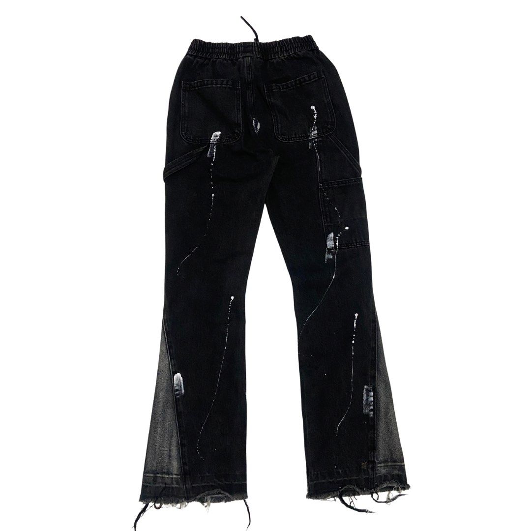 Y2k Black Flare Denim Carpenter Jeans (Category: Jeans) located in San Jose. Submitted by _kentsthrift (Listing ID 1458257638, Image 2). Description: -Dimensions details and condition included in the pictures -Double check measurements before buying -issue is signs of usage -Pictures may vary due to lighting -Feel free to message.