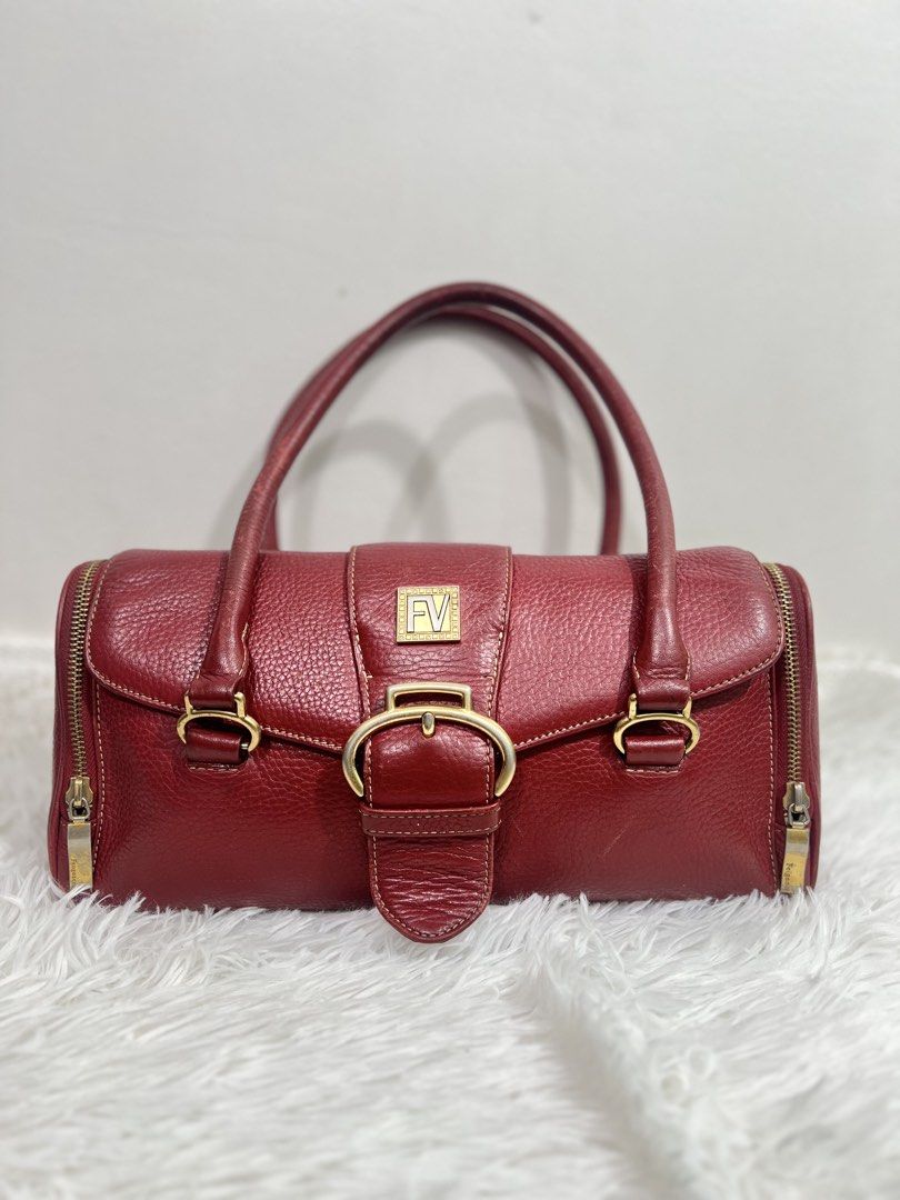 Y2k Vintage papillon red Bag (Category: Shoulder Bags) located in Pasay City. Submitted by vintique_2026 (Listing ID 1457382223, Image 1). Description: .