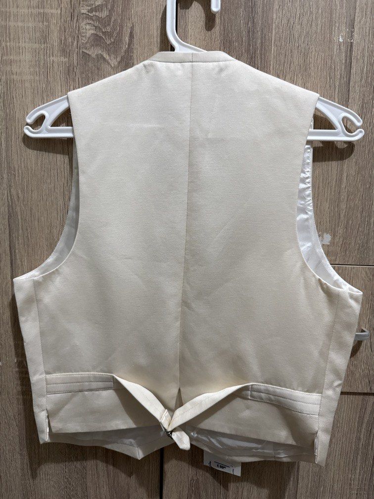 Zara Double Breasted Vest (Category: Others Tops) located in Zamboanga. Submitted by bliss23closet (Listing ID 1458202529, Image 2). Description: BNWT Zara double breasted vest Size: Medium Flaw: missing button (with extra button on washtag) .