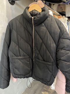 (Category: ) located in . Submitted by thrift.kaholic (Listing ID 1458113965, Image 1). Description: .