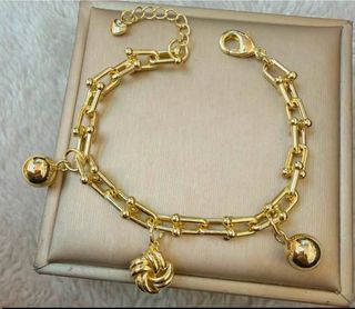 (Category: ) located in . Submitted by cheskhaionlinestore2.0 (Listing ID 1458338702, Image 1). Description: .