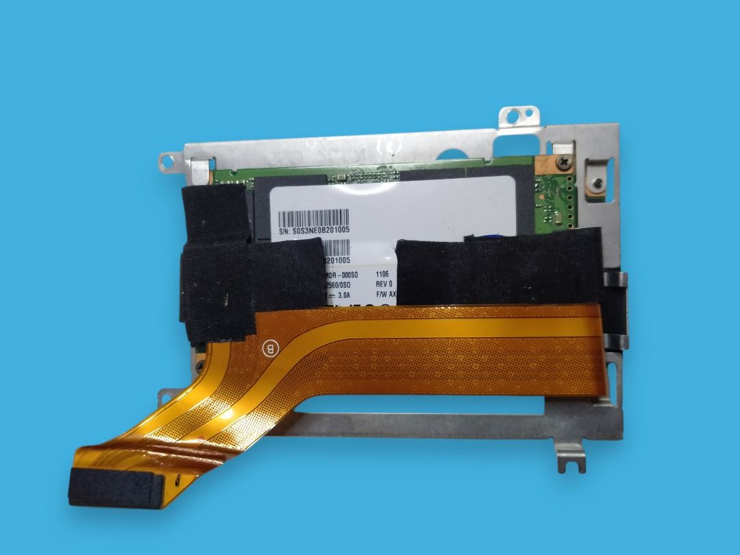 256Gb SSD (RAID Type from Sony VAIO) (Category: Hard Disks & Thumbdrives) located in Dasmarinas. Submitted by b.things_90210_fox (Listing ID 1458435146, Image 2). Description: 350 pesos only - 256Gb SSD (RAID Type from Sony VAIO) (Cash on Pickup) - LBC COP" (Meetup) - Cavite (Pick up sa house) - Si buyer mag-boobook Thank you..