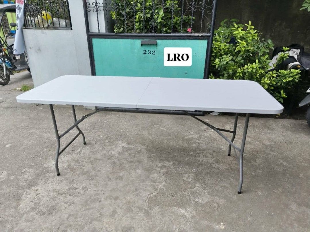 6ft Foldable table (Category: Tables & Sets) located in Manila. Submitted by dolorchris69891 (Listing ID 1458329233, Image 3). Description: 6ft foldable table.