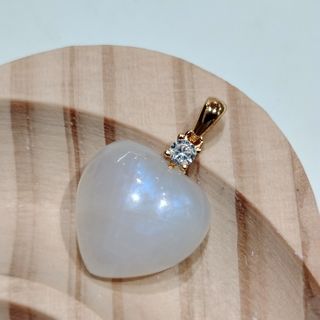 （分類：）位於 。 由 gemstonelover2468 提交（商品編號 1458351988，圖片 1）。簡介： 。