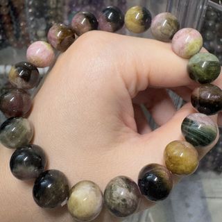 （分類：）位於 。 由 Moki148 提交（商品編號 1458340907，圖片 1）。簡介： 。