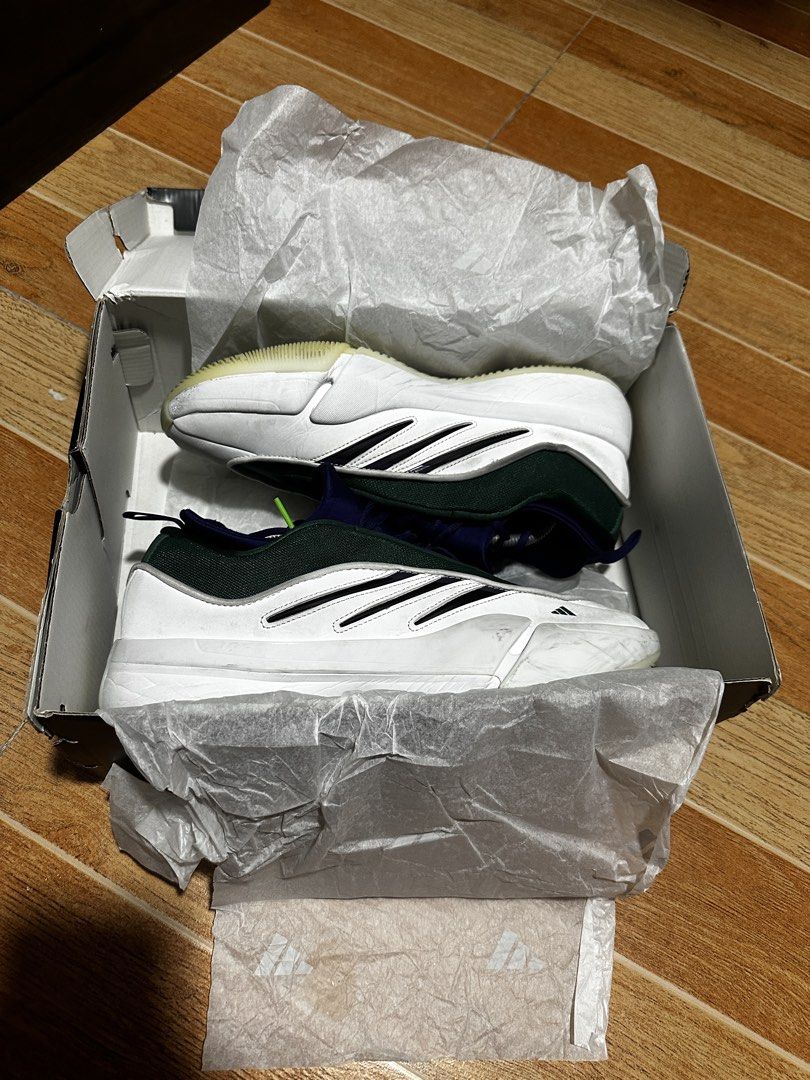 Adidas Dame 9 ‘Milwaukee Bucks’ (Category: Sneakers) located in Manila. Submitted by lamelosoles_ (Listing ID 1458477674, Image 3). Description: Adidas Dame 9 ‘Milwaukee Bucks’ For Sale • For Trade With OG Box 9/10 Condition (Used 5x) Size 10 Honest Issues: Dirty Pics Posted ₱1999❗️(₱7500 srp and way below market) Near QC Congressional/Visayas Ave/FisherMall Location (Meetups) Lalamove and GCash (Shipping) @lamelosoles_ is not affiliated with or 