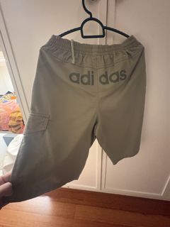 (Category: ) located in . Submitted by dutchladyshop (Listing ID 1458433432, Image 1). Description: .
