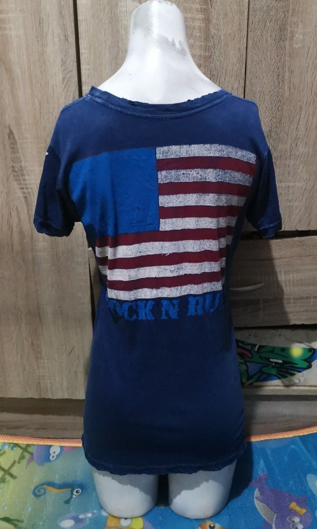 Affliction women t shirt (Category: Shirts) located in San Pedro. Submitted by thriftersthrift (Listing ID 1458433622, Image 2). Description: Width(inches) :15 Length(inches) :26 Good condition Already wash Color rate : 9.5 /10 🌵ALL ITEMS ARE FROM UKAY BALE SO MANAGE YOUR EXPECTATION 🌵 ASK SELLER FOR MORE INFORMATION COLOR MAY CHANGE TRU LIGHTING.
