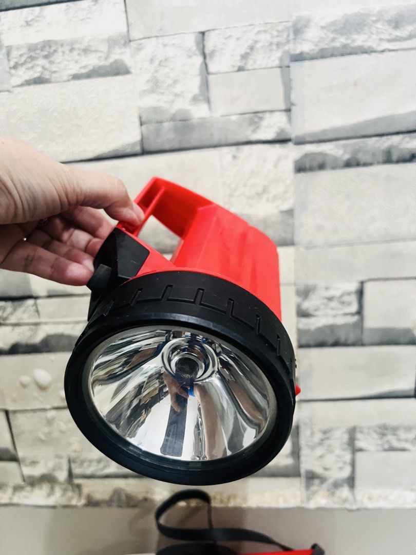 Affordable emergency lights take all 😍👌 (Category: Lighting) located in Malolos. Submitted by afford.japan (Listing ID 1458348742, Image 2). Description: Affordable emergency lights take all 😍👌.