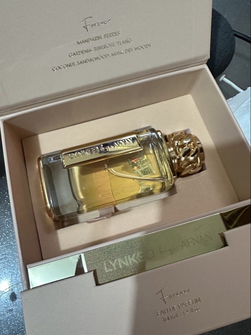 Afnan Lynked Forever (original) (Category: Fragrance & Deodorants) located in Quezon City. Submitted by eko.mrnda (Listing ID 1458363737, Image 2). Description: RFS: smells really bridal.not my type of perfume. but smells amazing and signature scent worthy. Lynked Forever by Afnan is a Floral Fruity fragrance for women. This is a new fragrance. Lynked Forever was launched in 2025. The nose behind this fragrance is Jean-Louis Sieuzac. Top notes ar